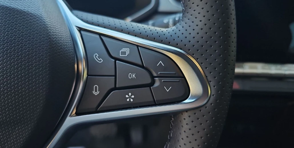 11_c79214c8-994f-419b-83b9-013e4aa764e1_final_image