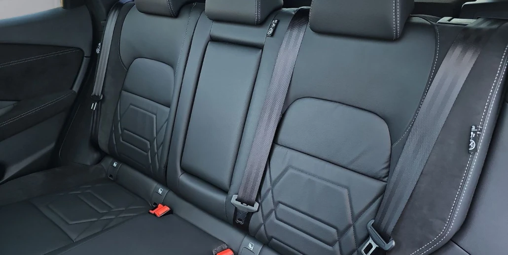 15_73daf4eb-265e-4787-8197-c13953b7a77c_final_image