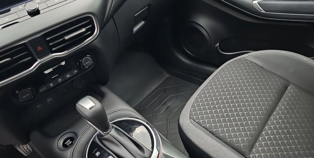 16_50252f28-3b01-42c6-b1cb-19b55ff43b3f_final_image