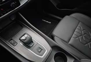 16_c162d2aa-f920-41cb-bba1-48042e6ccad0_final_image