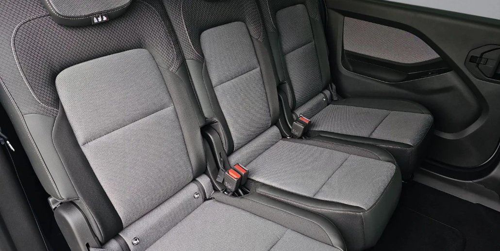 17_5fb7b1ec-b44d-43eb-9c8c-e8b6dec5e9ca_final_image