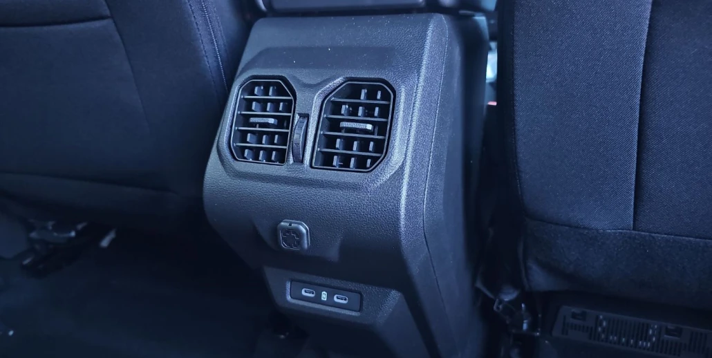 18_c1002e47-1bfe-47d3-b32f-64c9790a188f_final_image