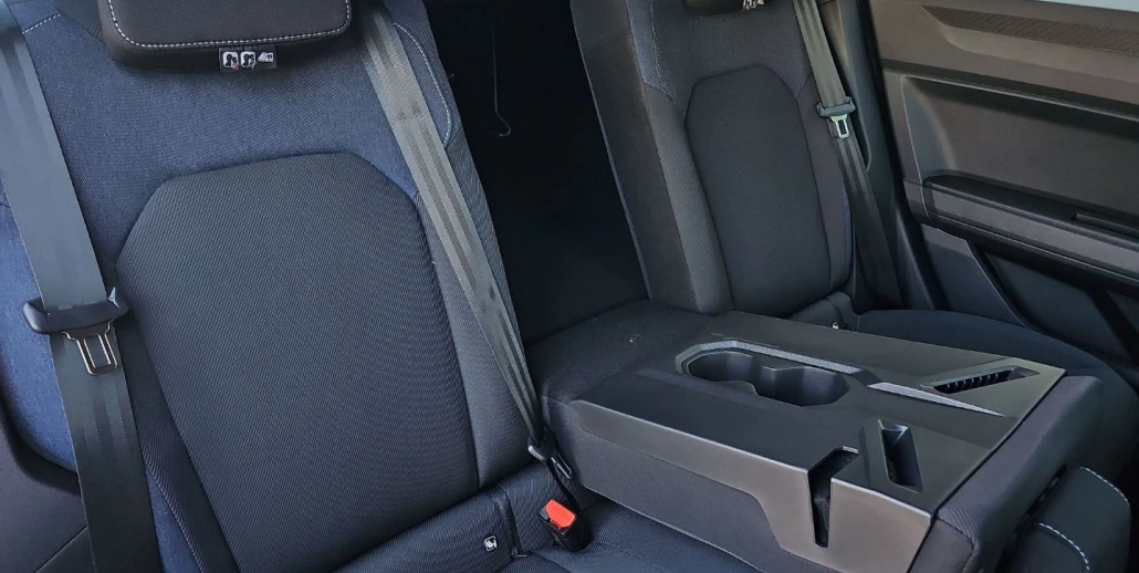 19_b42d353b-7bbd-414e-8ccf-11b321f33e19_final_image