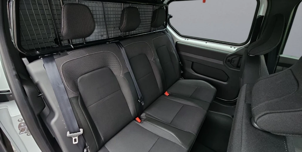 21_c906a98d-1b14-4589-8da0-39fedabe4a30_final_image