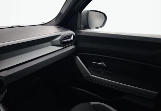 21_f04667fb-e557-4260-8762-ff020787f60b_final_image