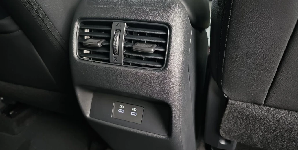 22_3f8d57db-1e50-47d6-a7a1-f4bb874106c7_final_image