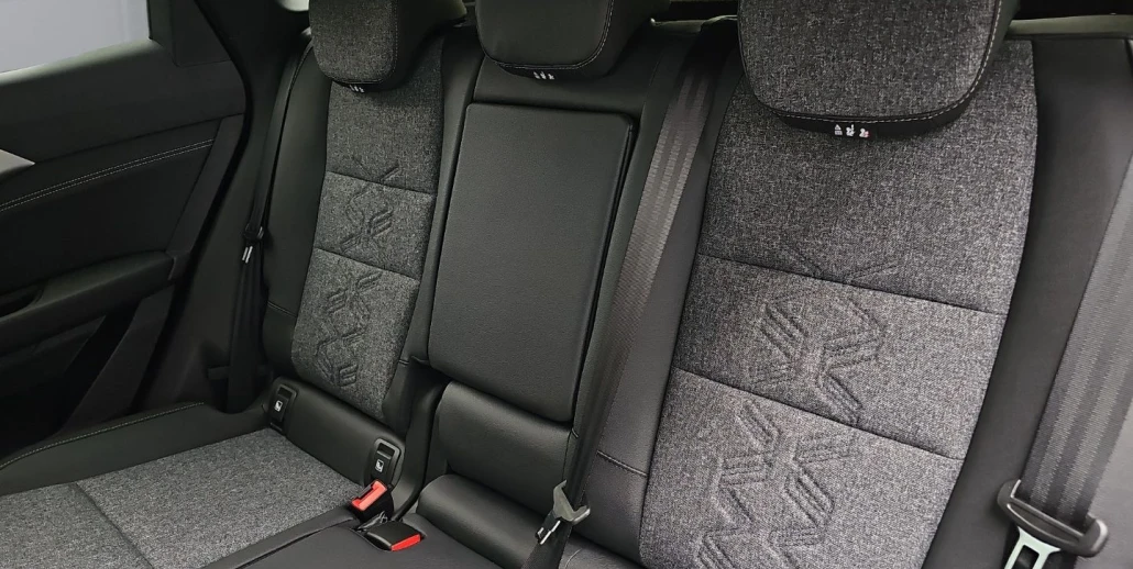 23_2e264454-0742-45c2-9cb7-4aa8d9888850_final_image