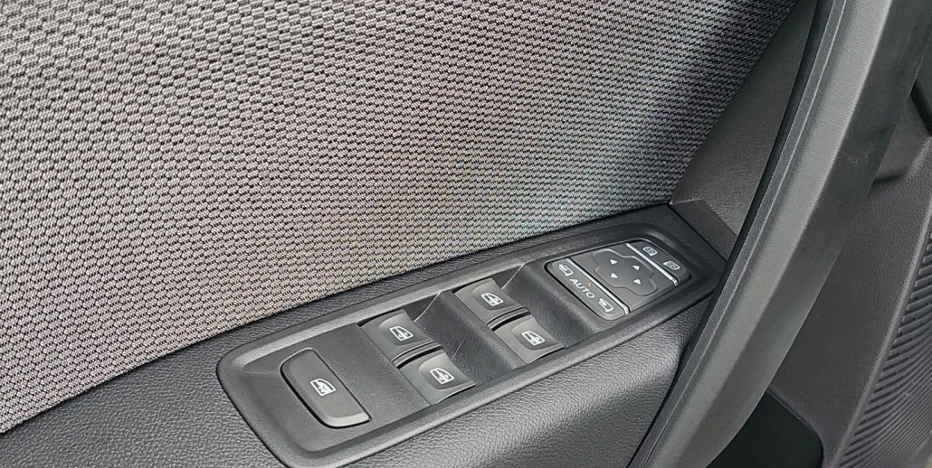 24_d5d7c8e6-13d8-4067-8a5a-6e7508da1791_final_image