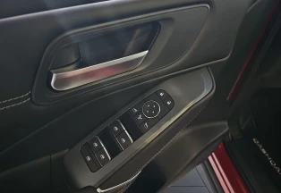 25_fd4bd90a-b4ff-4b39-a8e7-fe5751f4997e_final_image