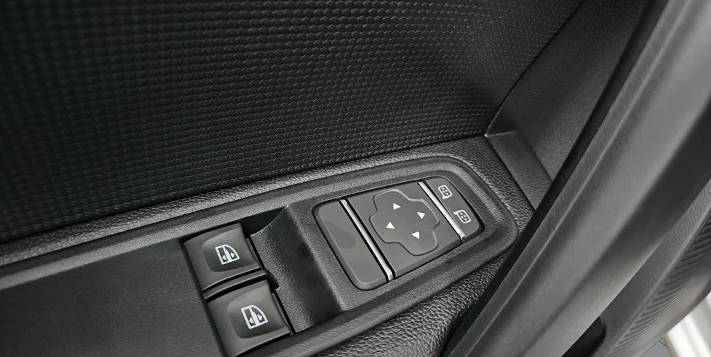 28_2c535810-e94a-4dc2-b7b1-589ce4b6ccaa_final_image