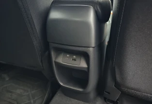 29_b120d149-3a3d-42bc-b097-537b78d148c4_final_image