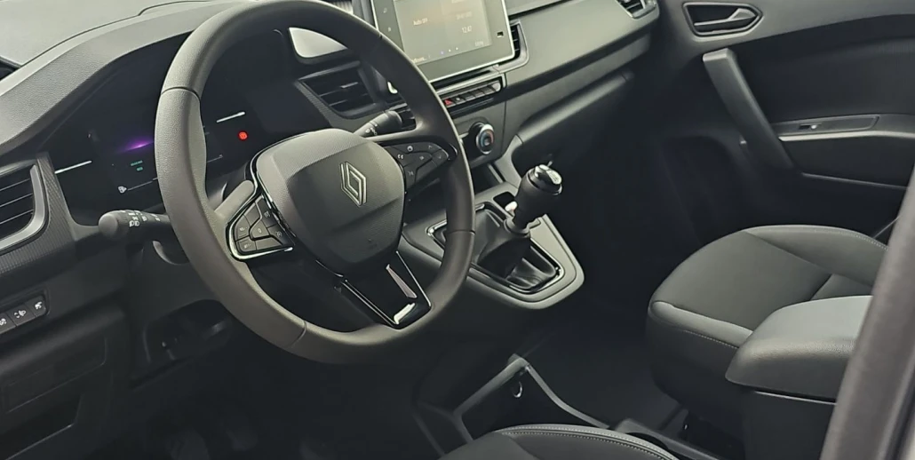 29_f4d564a3-375f-4f62-99f3-bd014b4b124c_final_image