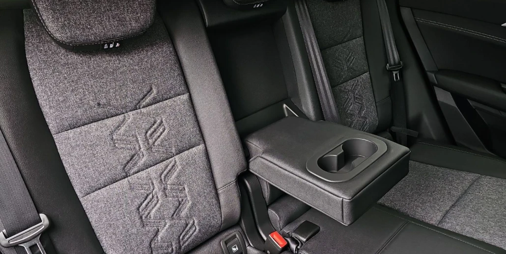 31_2a3ba219-8a42-4289-a2ba-1d14df428dd7_final_image