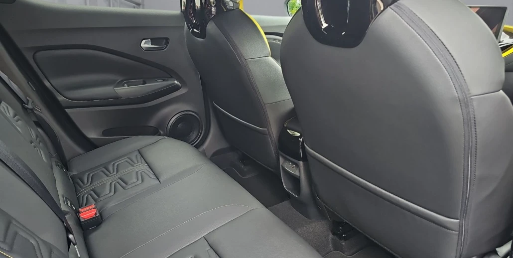 33_b4205cf0-f9e5-4036-b158-4a08a884c965_final_image