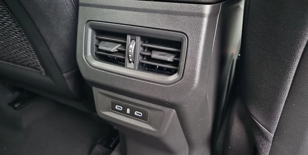 34_d9ff20a1-0935-4f3a-80c3-d73cb43b1cc0_final_image