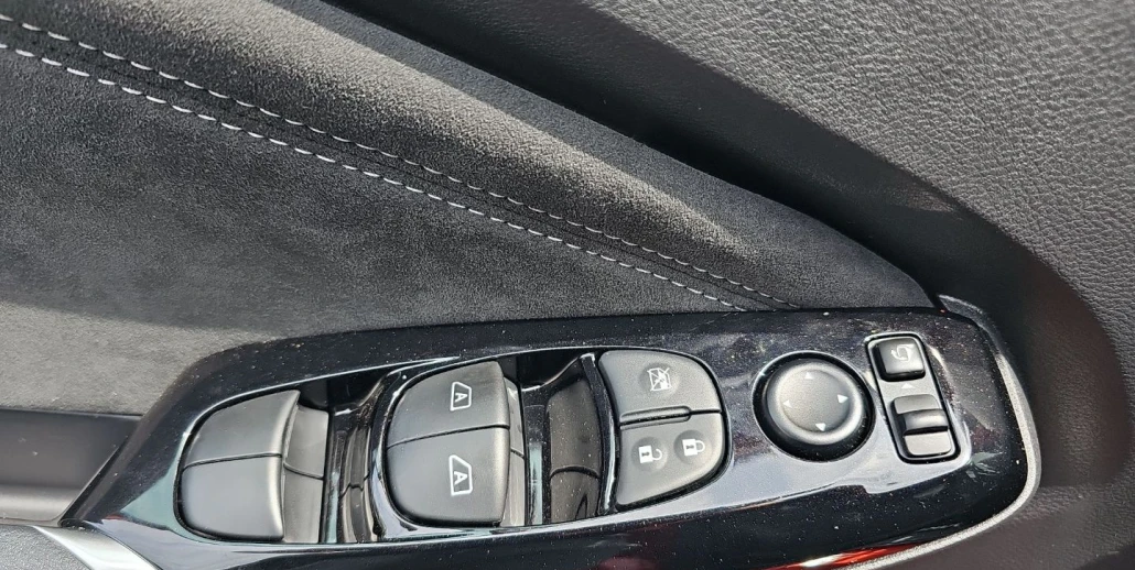 40_f9f76b6d-d8e6-4b2b-85be-9715a7982121_final_image