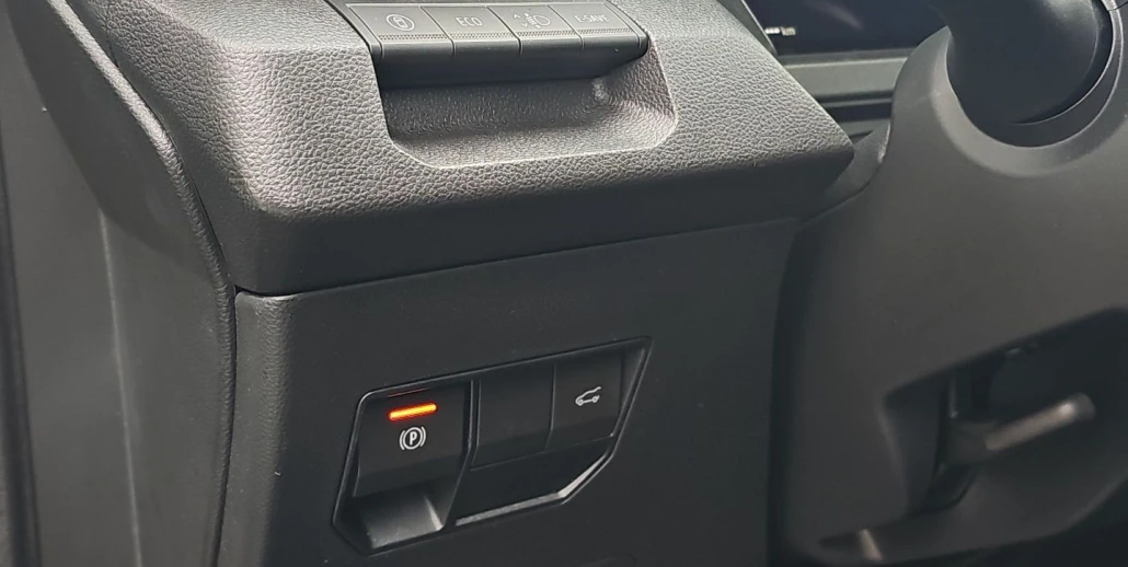 9_6fddcf77-7283-49d1-8045-cacf51860768_final_image